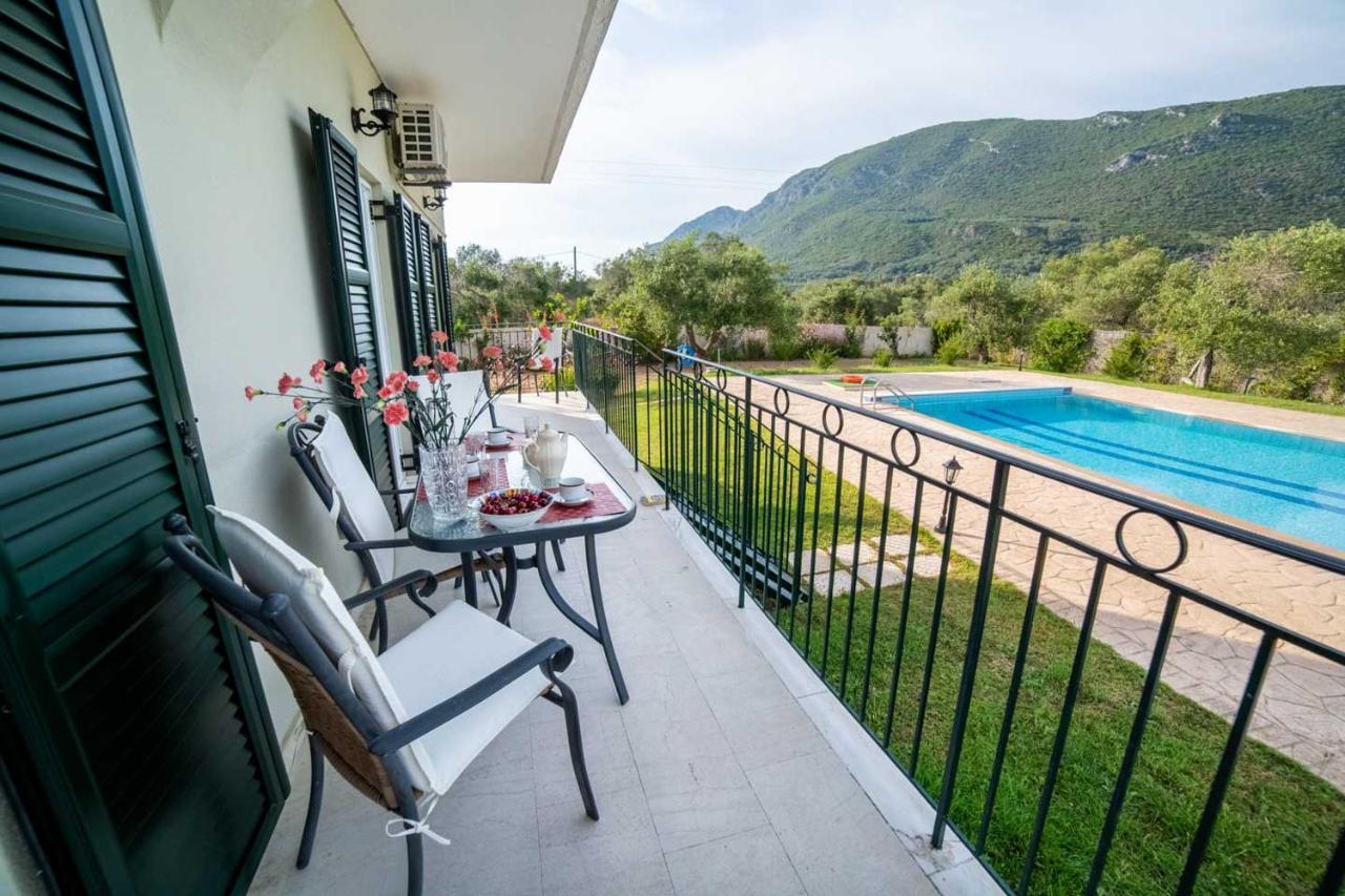 Villa Adonis Halikounas Exterior foto
